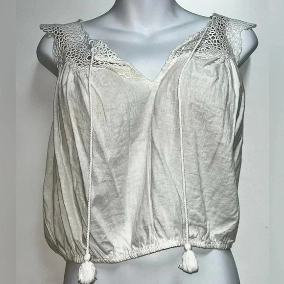 Free People
Free People Women's Clover Croft Crochet Camisole - Picture 1 of 4